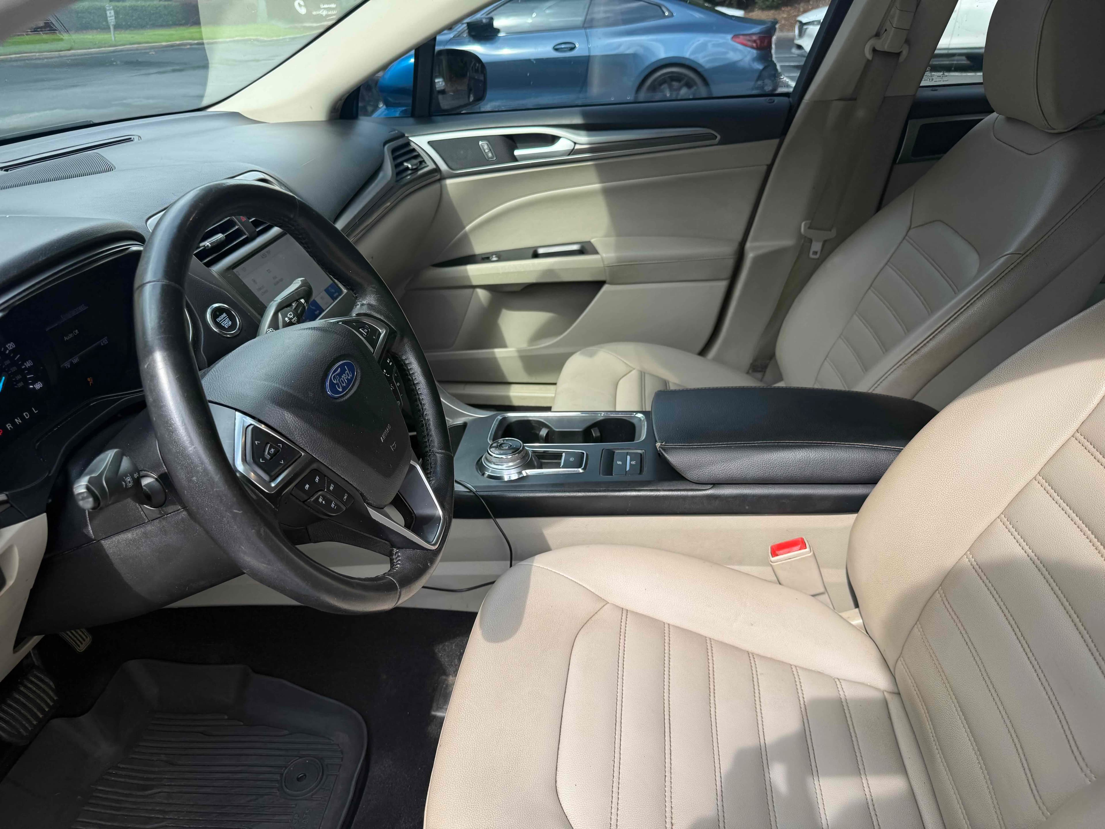 2020 FORD Fusion – photo 2