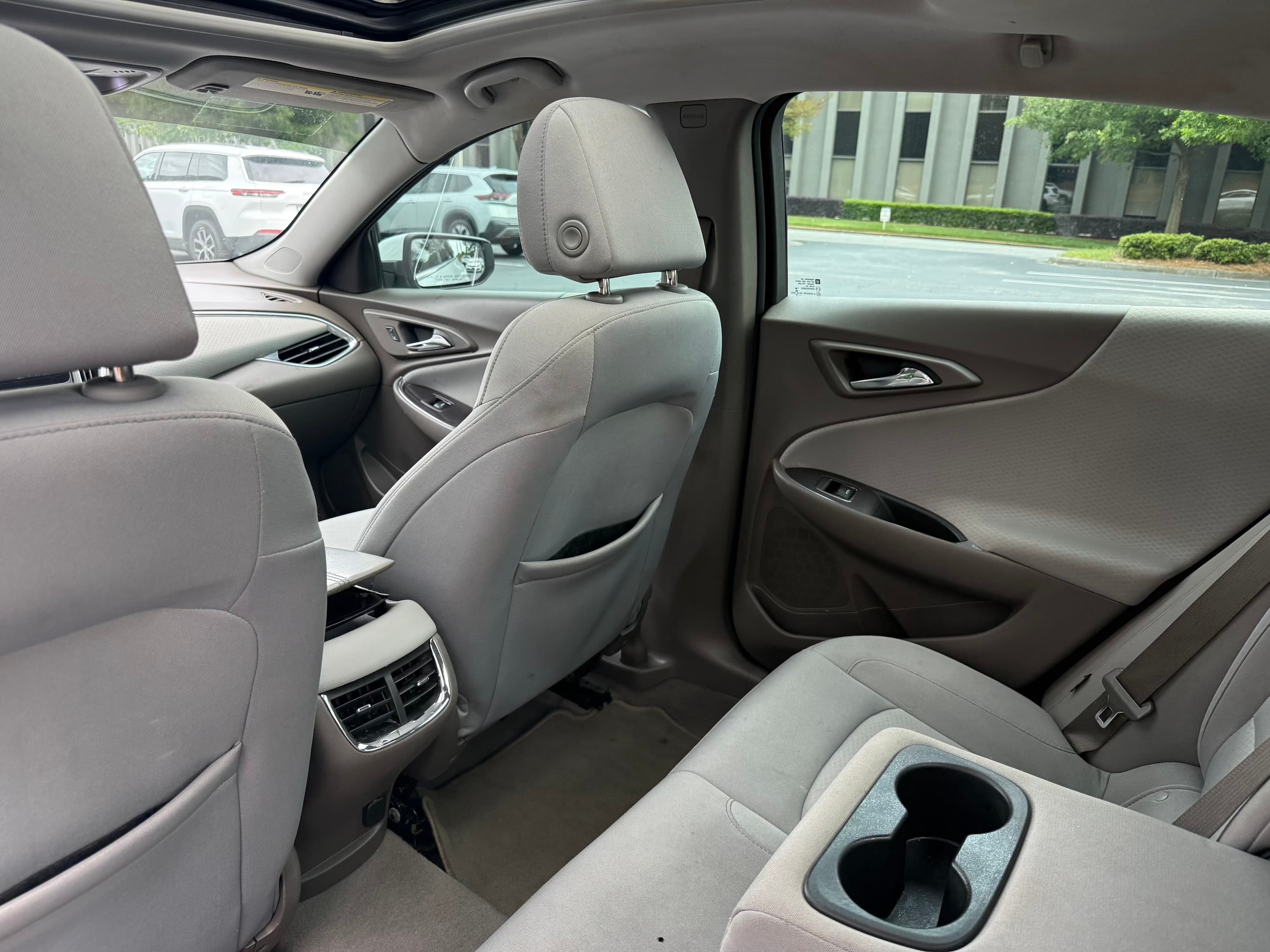 2020 CHEVROLET Malibu – photo 2