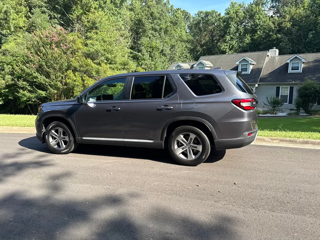 2025 HONDA Pilot – photo 2